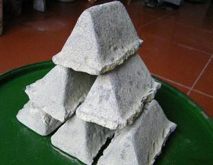 Purification of refractory metals